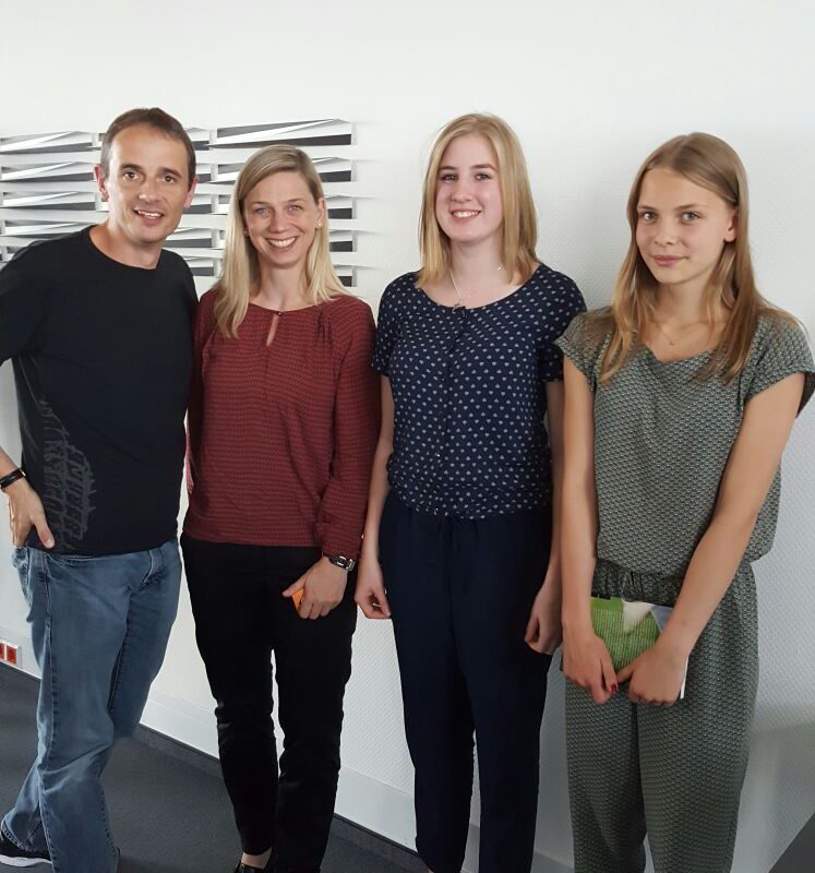 Junge Schreibtalente des EVGBM im Ministerium geehrt